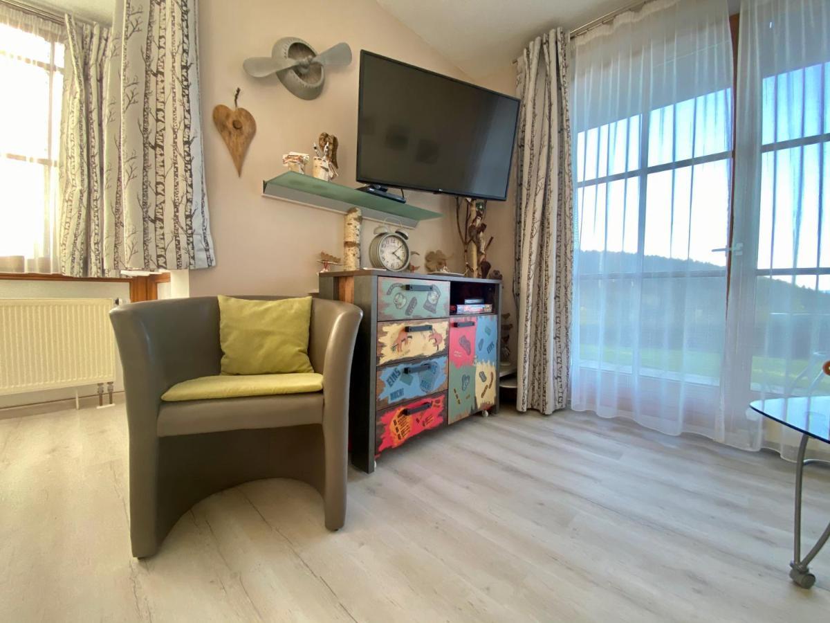 Ferienapartment 38 Sonnenwald Oberlangfurth エクステリア 写真